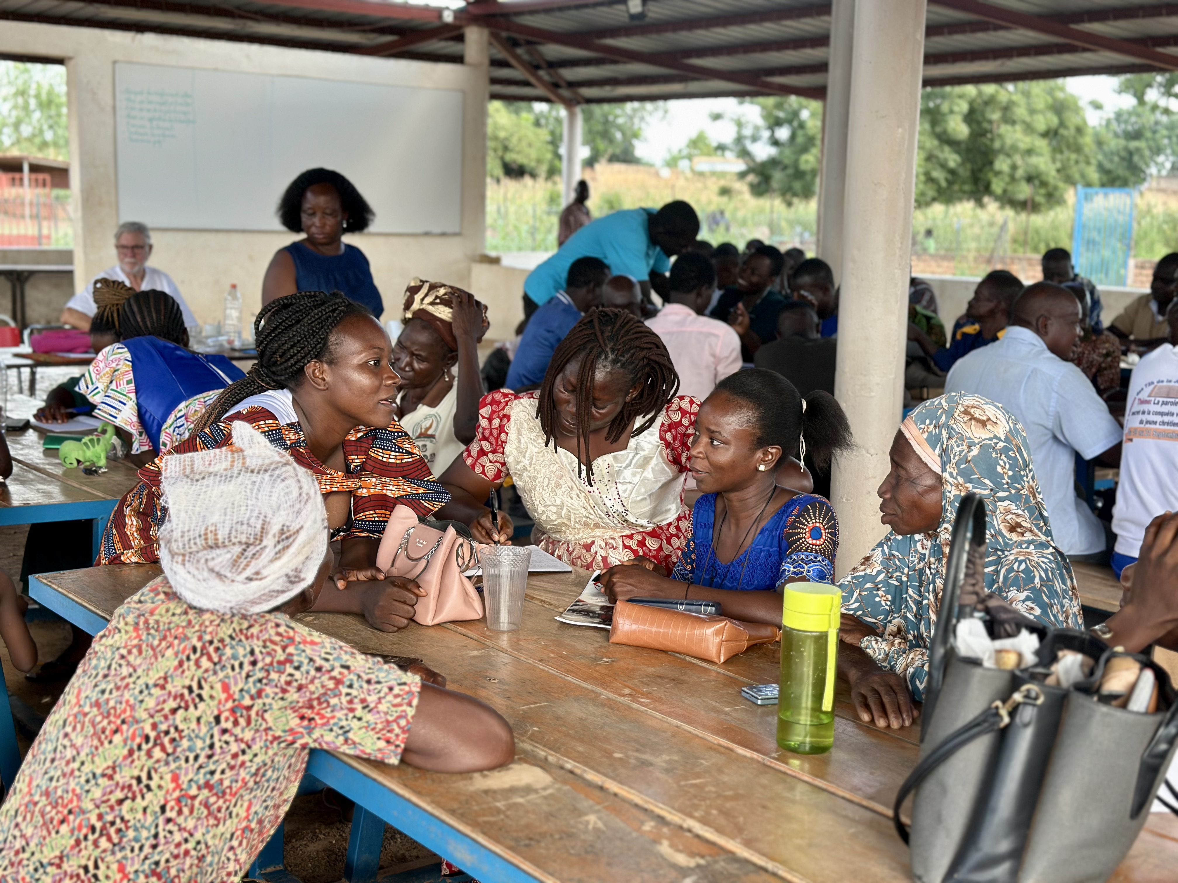 Utbildning och seminarium i Nakamtenga, Burkina Faso